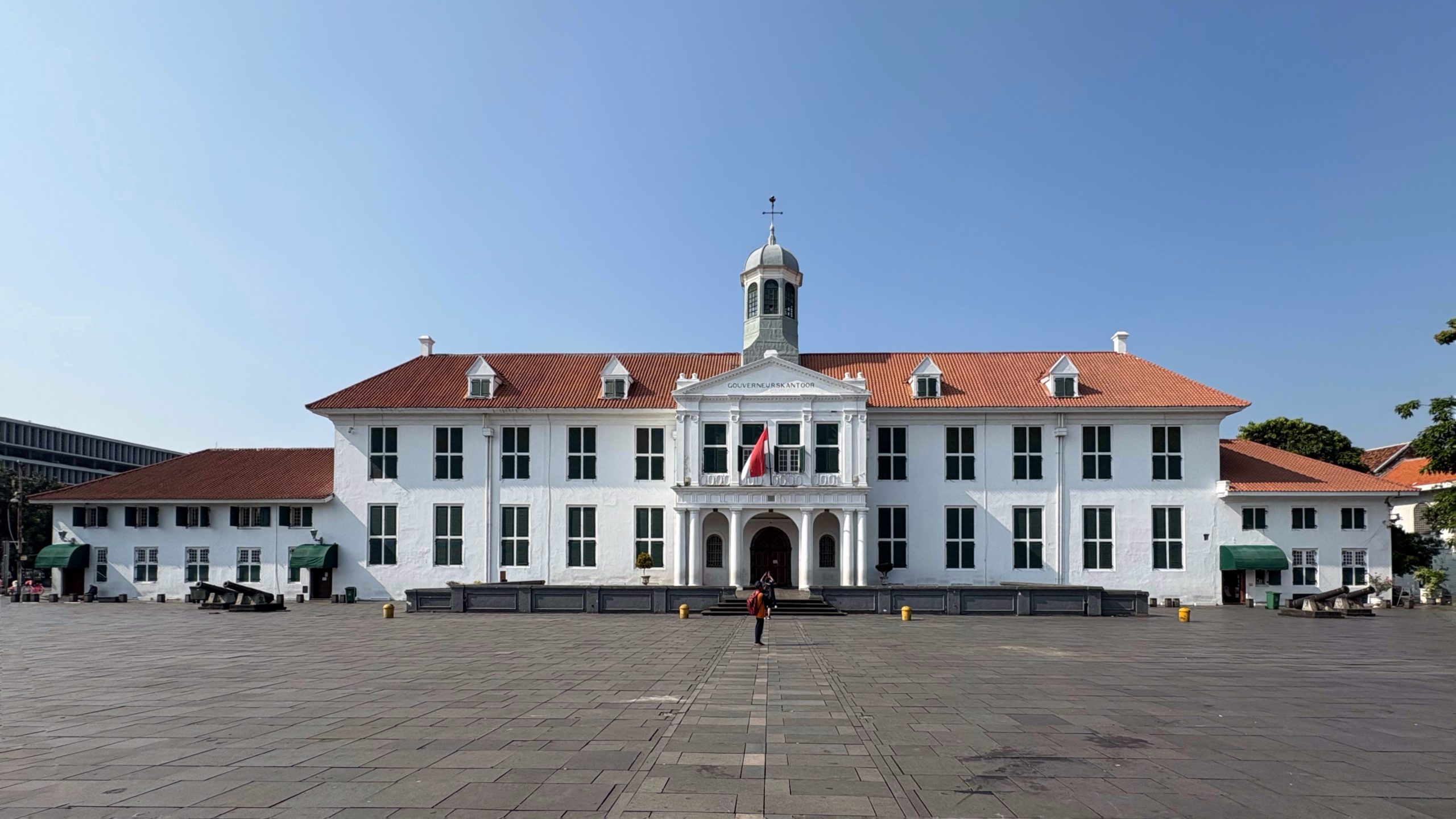 Kota Tua, sewa fortuner surabaya